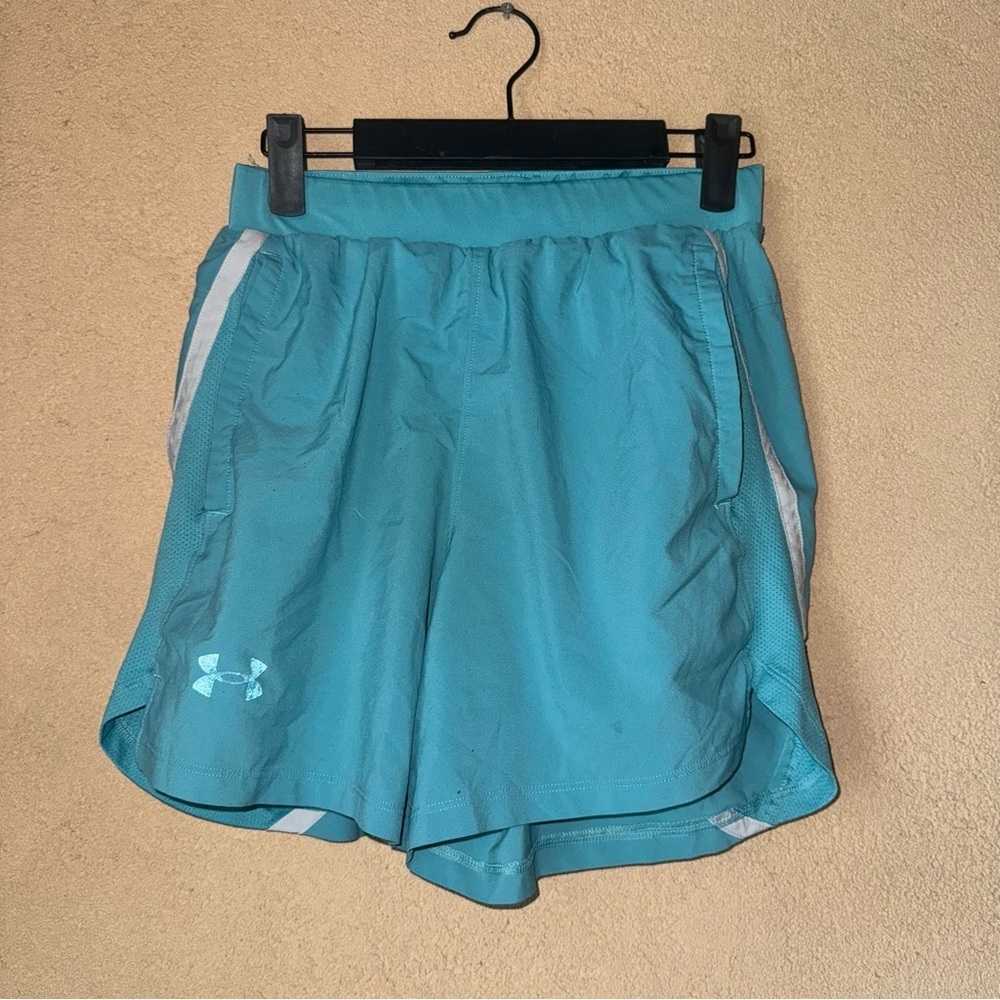 Under Armour Blue Athletic Shorts Moisture-Wicking Performance
